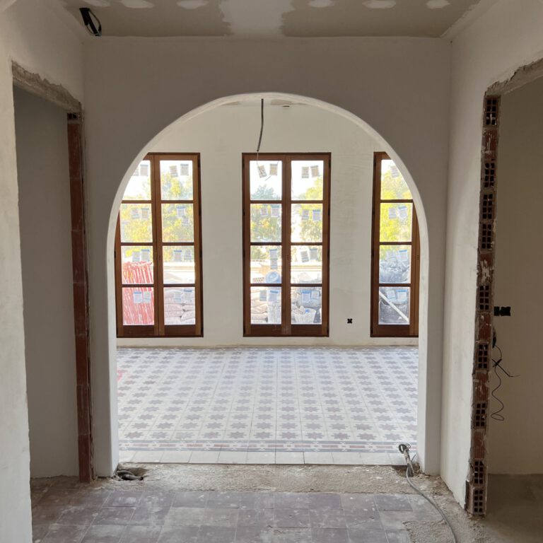 verbouw begeleiding vila Ibiza Evissa oude stad, monumentaal pand.